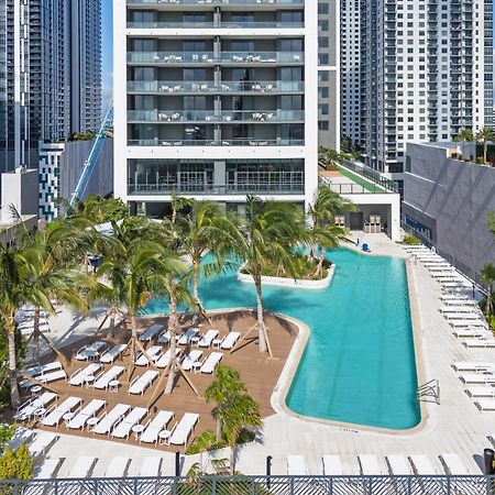 Modern 1Br Apartment With Breathtaking Views Heart Of Downtown マイアミ エクステリア 写真